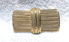 Mimi Di N 1993 Gold Interlocking Engraved Rope Buckle Set Mint Condition  