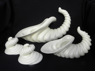 4 Pc Atlantic Mold Thanksgiving White Ceramic Cornucopia Horn/Plent CandleHolder