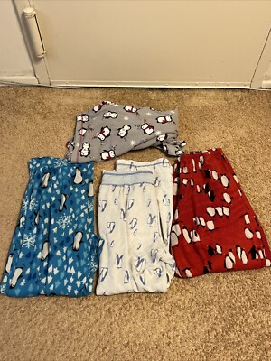 Lot Of 4 Penguin Christmas Holidays Pajama Clothing Pants And Hoodie Sleepwear