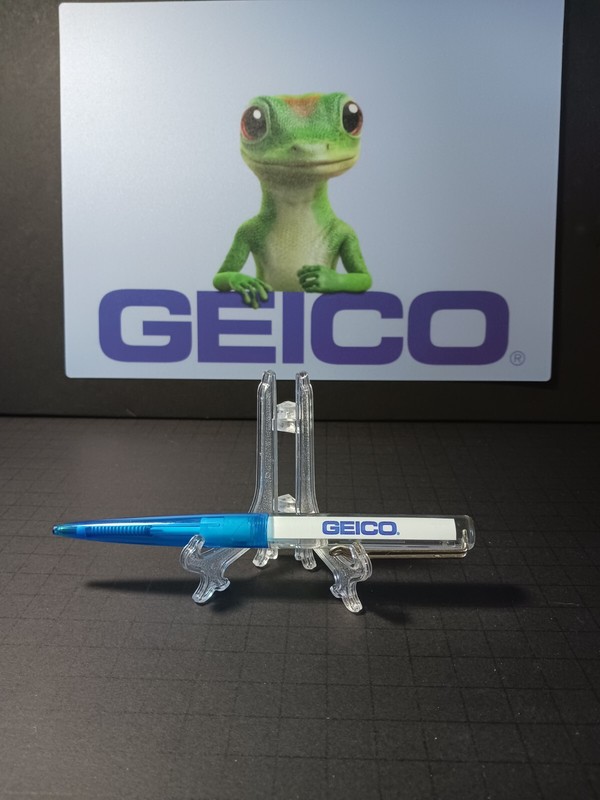 GEICO MOTION PEN GECKO SURFING INSIDE PEN