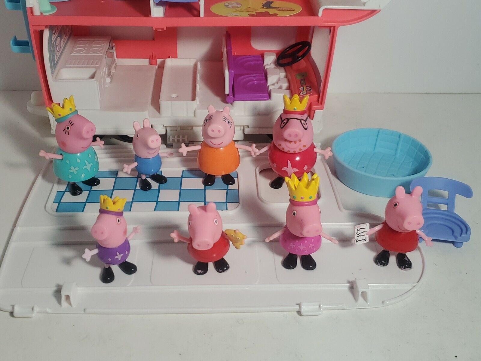 PEPPA PIG MOTORHOME DA FAMÍLIA PIG - Peppa Pig