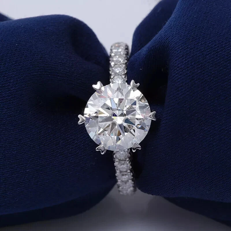 Кольцо с одним круглым бриллиантом 3 карата с акцентами белое золото 14 карат - Изображение 2 из 4