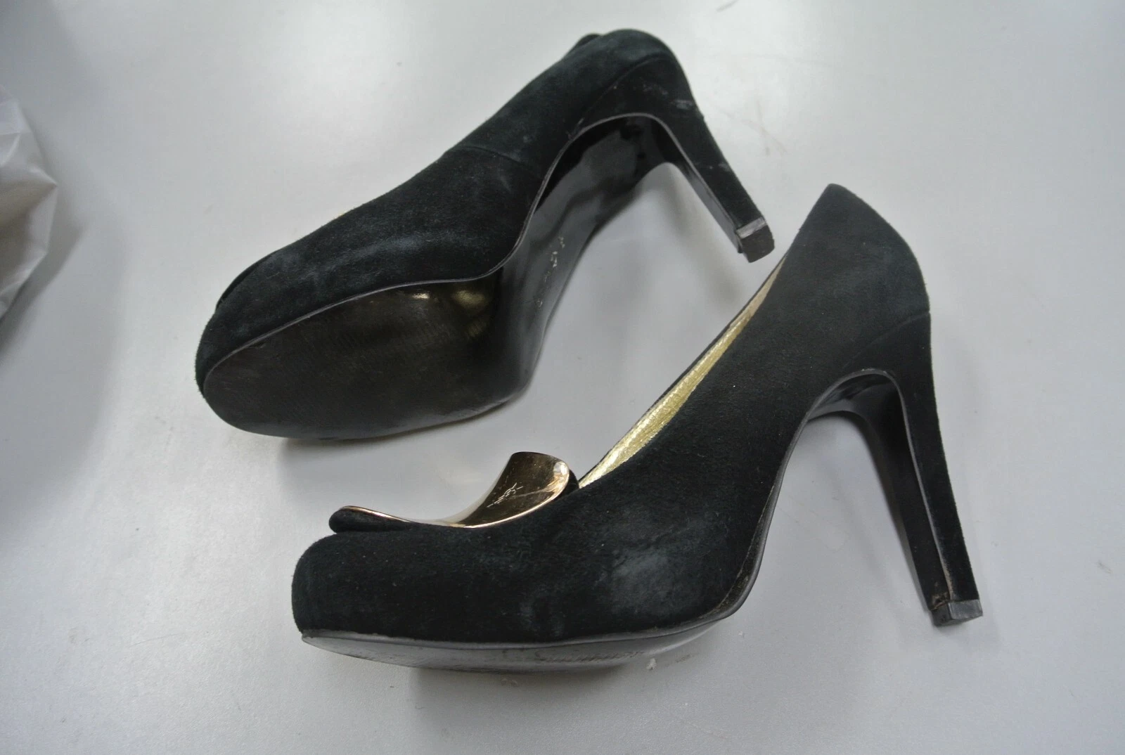 SAINT LAURENT (YSL) Decolte slip on donna Yves Saint Laurent dettagli metallo nero tono oro 38 8