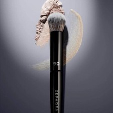 SEPHORA Collection PRO Highlight Brush 90 Dome-shaped Blush Brush NEW