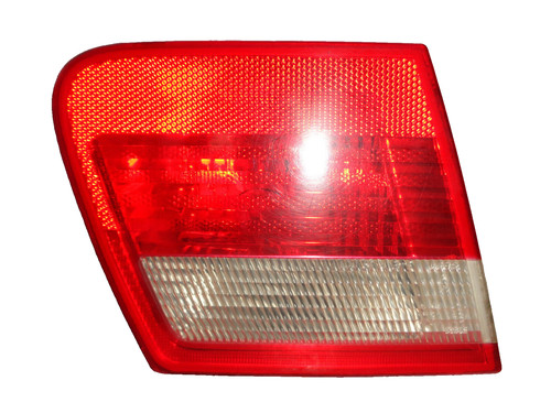 Rücklicht 63218368759 links innen BMW E46 Touring 318i