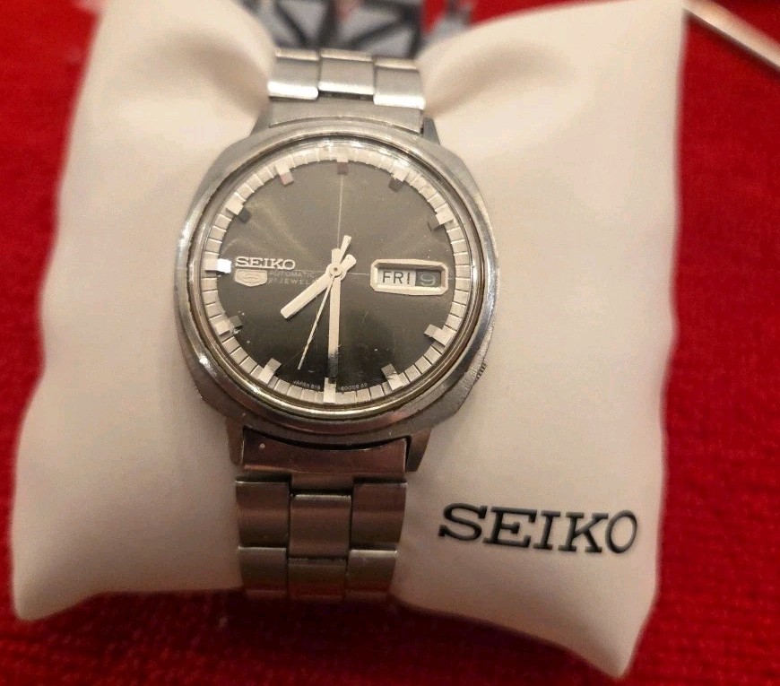 Original Works ⌚️Rare! All Dial Day/date 5 6119-6000 Seiko Black Great Automatic - VintageWatches.PK Original Works ⌚️Rare! All Dial Day/date 5 6119-6000 Seiko Black Great Automatic - vintagewatches.pk