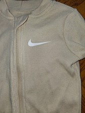 NEW Nike Infant Baby Boys Size 3 Months Tan Cotton Footed Sleeper Bodysuit