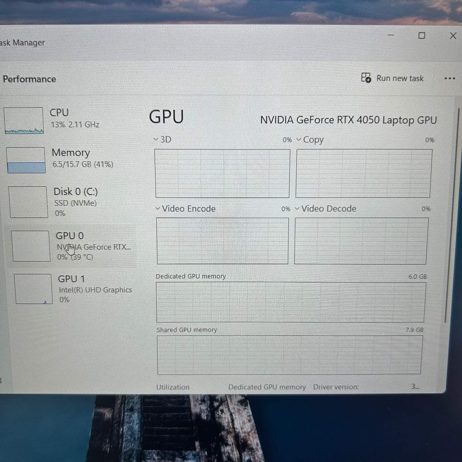 MSI Katana 15 B13VEK 15.6" i7-13620H 1.8GHz 16GB RAM 1TB SSD GeForce RTX 4050