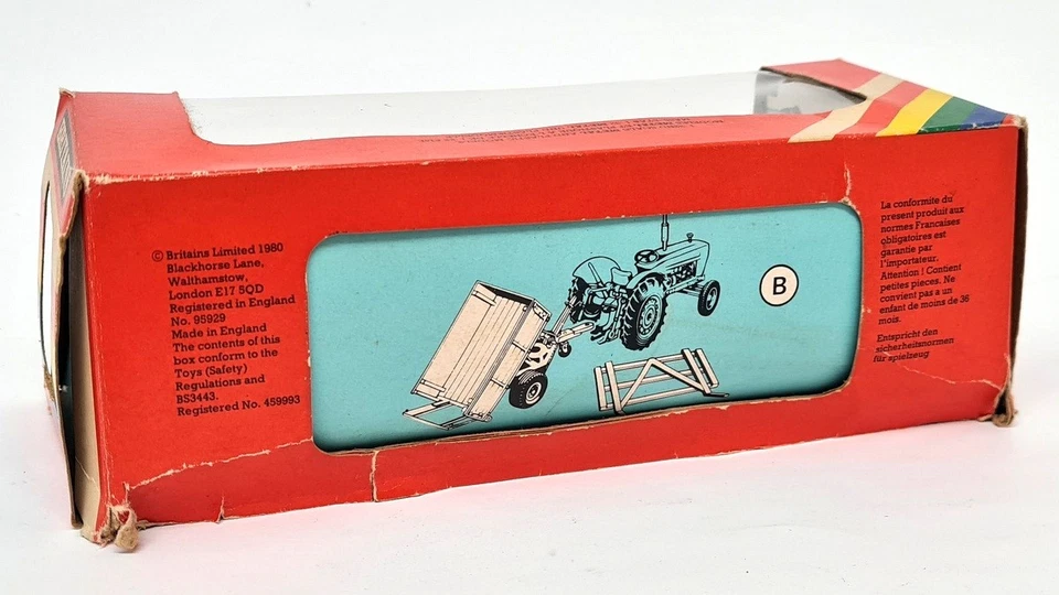 Britains 1/32 - Tipping Trailer With Bales etc 9565 For Model Farm Vehicles - Image 3 of 4