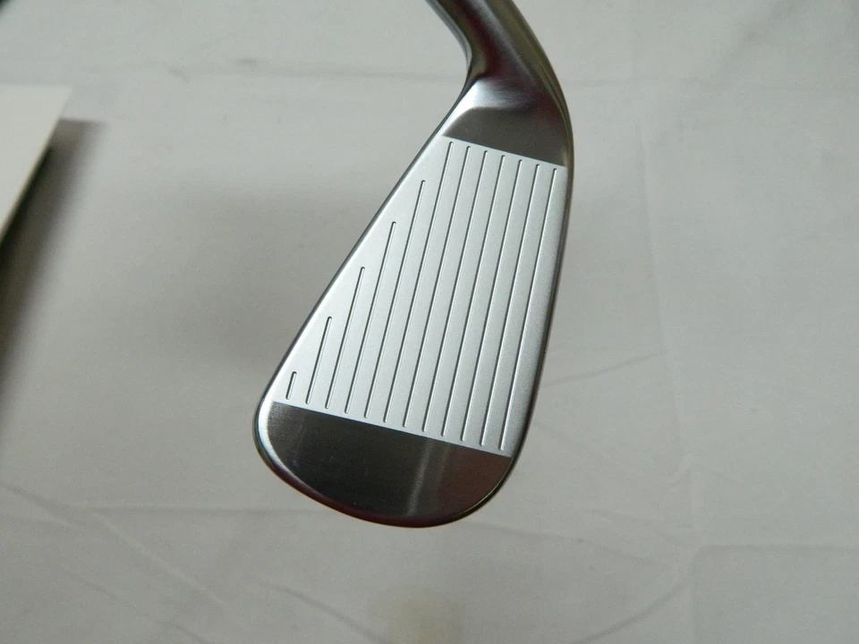 Titleist U505 Utility 3 Driving Iron Hzrdus Black 6.5 80g EXTRA Stiff Graphite - Image 3 of 4