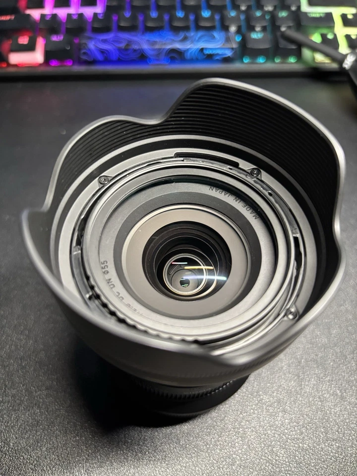 Sigma 18-50 mm F2.8 DC DN | Obiettivo contemporaneo per attacco Canon RF   - Immagine 2 di 4