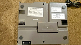 Nintendo NES Console Bundle - 22 Games - 2 Controllers Tyson Punchout Mario