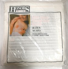 NEW SEALED HONORS LOOM WOVEN THERMAL BABY BLANKET 36x50 Acrylic White