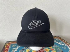 Nike Classic99 Futura Trucker Snapback Hat Cap Black White DC3984-010 EUC