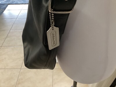 Vintage Coach Black Leather Bucket Shoulder Purse Classic