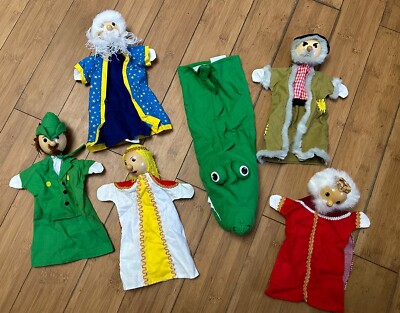 Toys Pure Goki German Hand Puppets Wooden Head Puppets