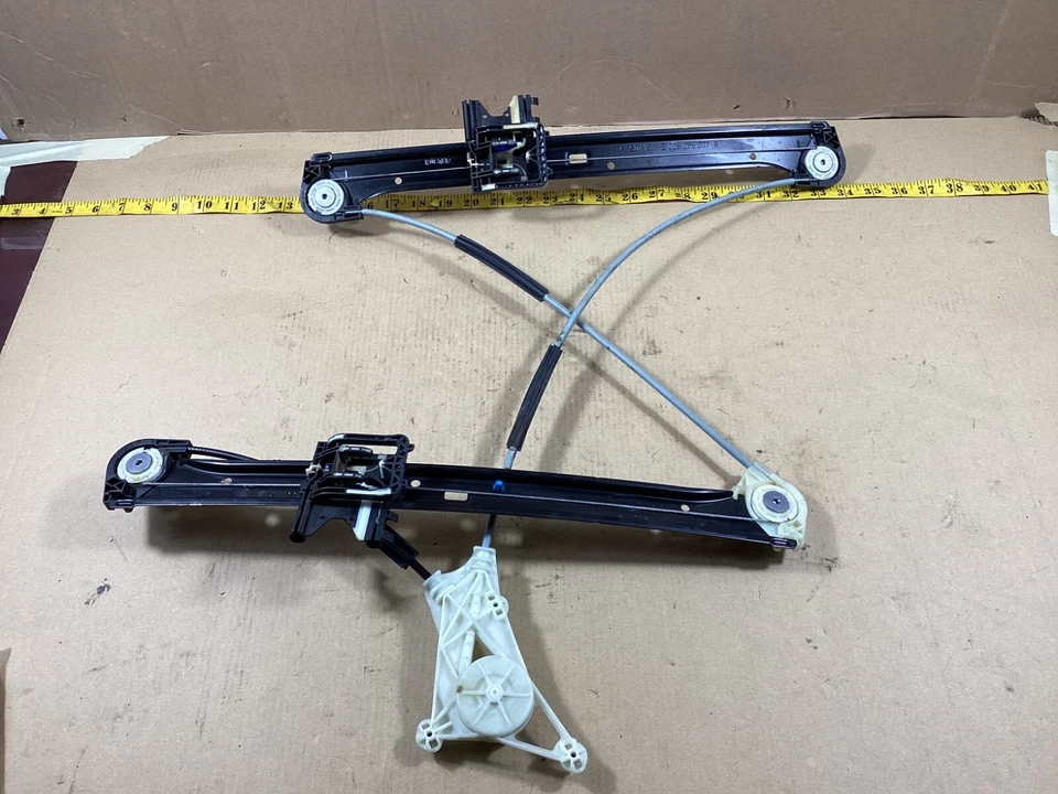 Regulador de ventana delantero derecho AUDI A3 S3 2015-2020 8V4837462 OEM. Foto 3 de 4