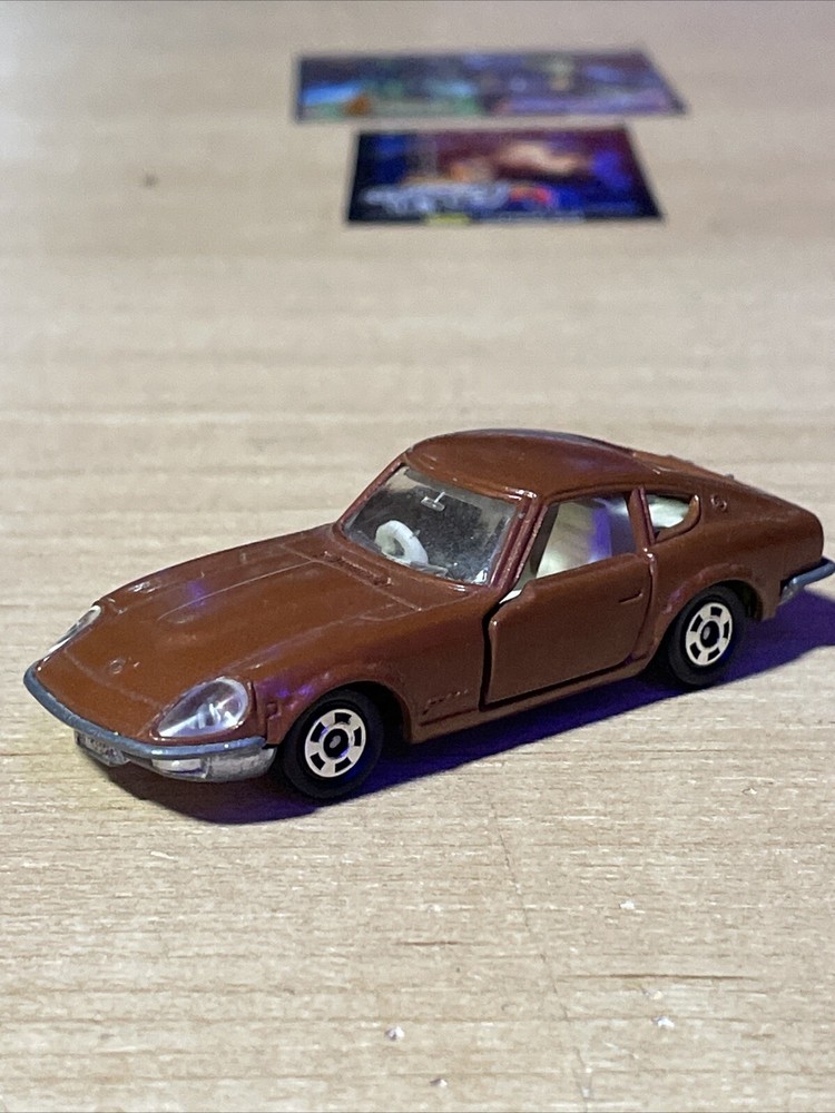 Tomica Datsun 260-Z (Fairlady 240ZG) Tomy Pocket Cars Japan 47-58 Vintage JDM RH