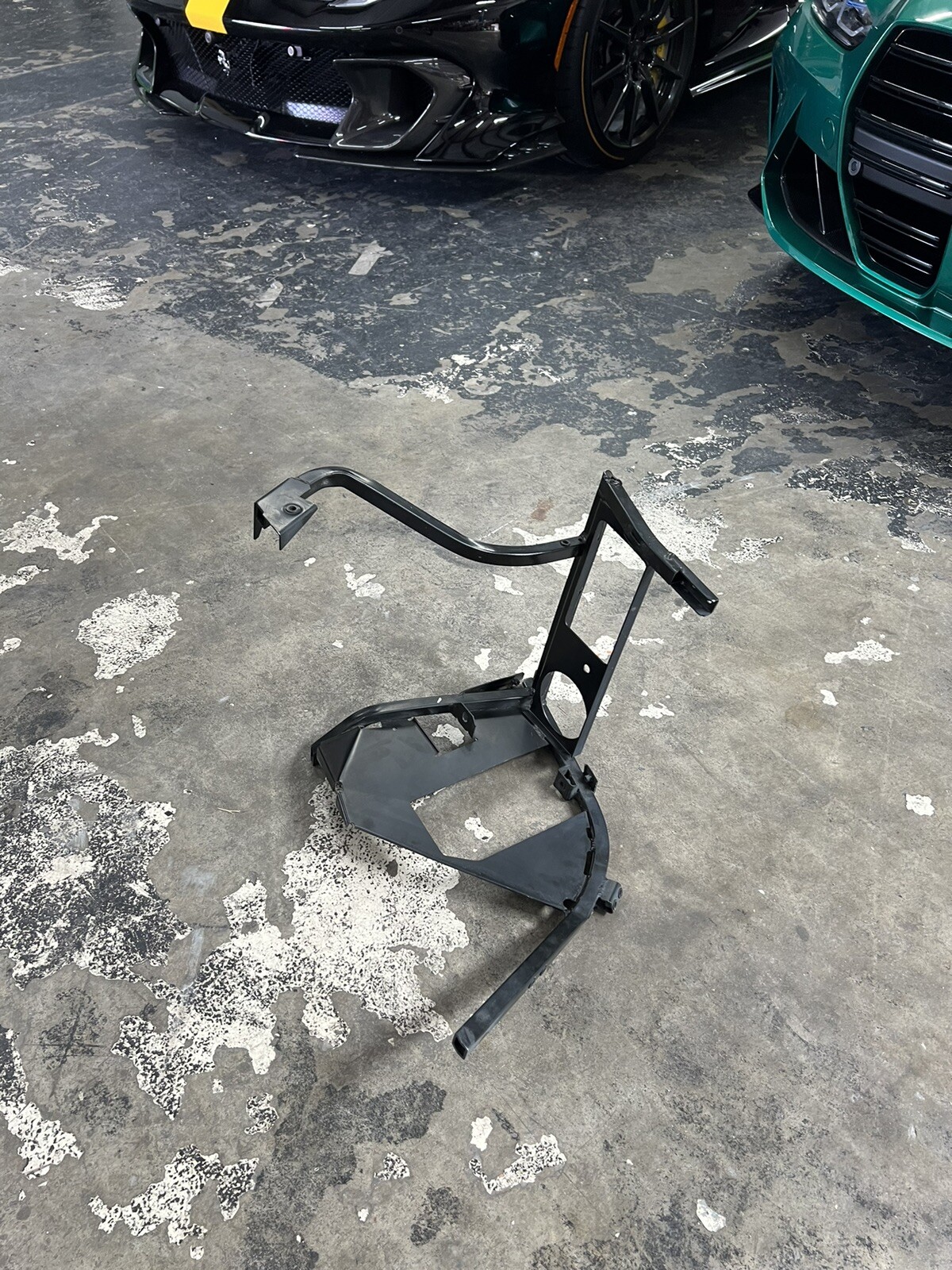 Ferrari F430, Scuderia, 16M RH Radiator Cage, New P/N 80305811