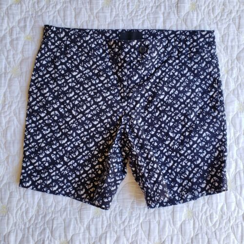 Cynthia Rowley Womens Size 6 Indigo Blue And White Batik Printed Shorts - 第 1/6 張圖片