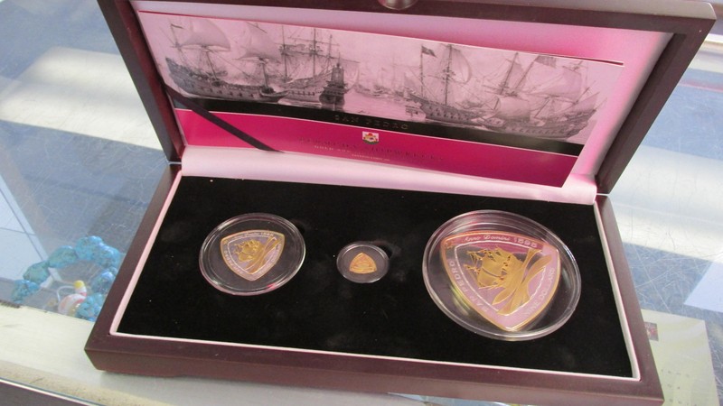    2007 Bermuda Shipwrecks Gold & Silver Collection Bermuda Triangle Proof Set  
