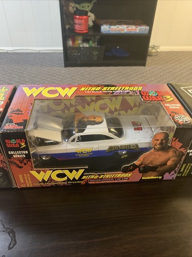 WCW nitro street rod 1/24 SCALE Bret Hart, Goldberg , Scott Hall 1 OF 4,998 - Picture 3 of 7