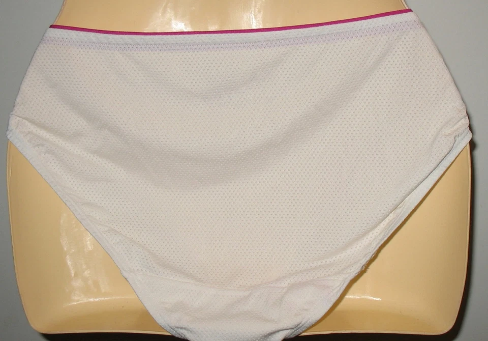 FRUIT OF THE LOOM - BLANCO - TALLA 7 - MICRO MALLA TRANSPIRABLE - BRAGUITA de bikini Foto 3 de 3