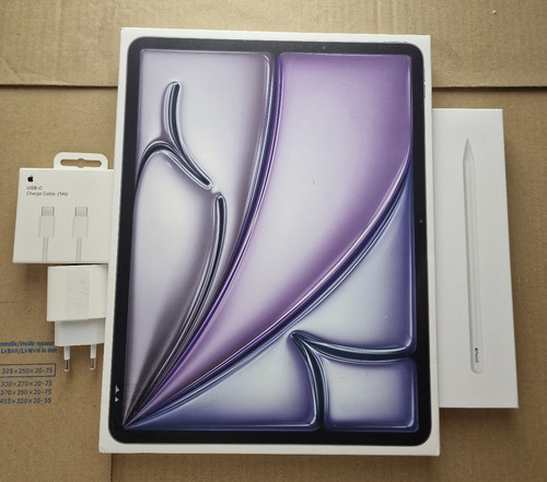 APPLE iPad Air 13 M3 2025 128 GB WiFi + 5G spacegrau MCJ14TY Akkuzustand 100%