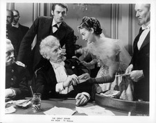 другие исторические реликвии Gregory Peck watching