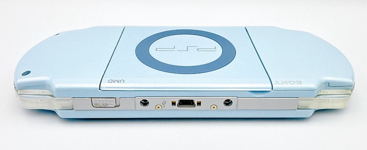 Sony PSP-2000 Console Blume Felicia Blue in Box Region free