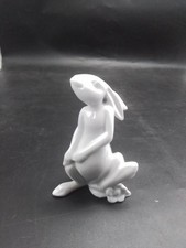 Fürstenberg Porzellan Figur Jahreshase,Hase der Romantiker Weiß,Jahr 2004