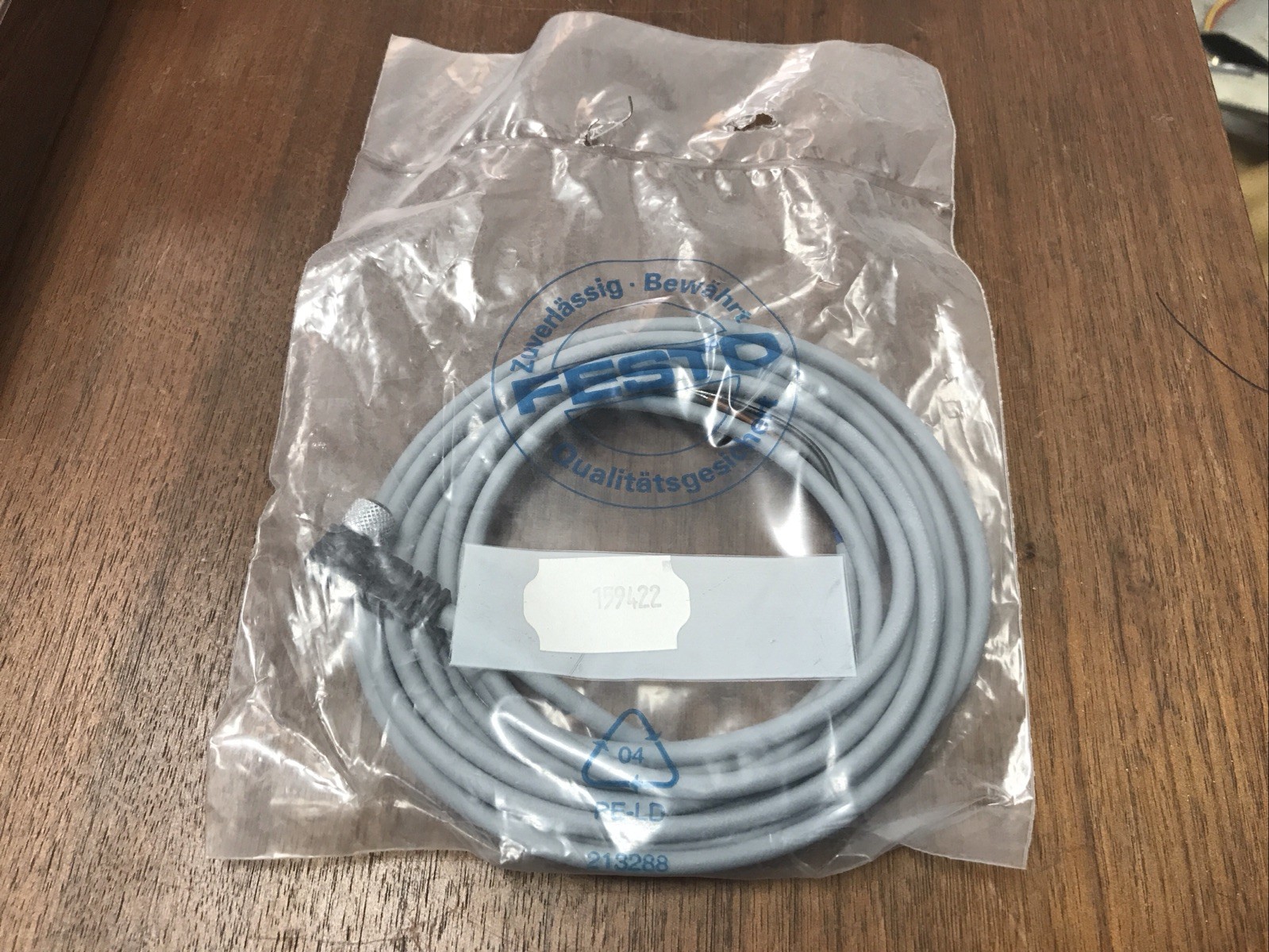 Festo 159422-SIM Connecting Cable - NEW