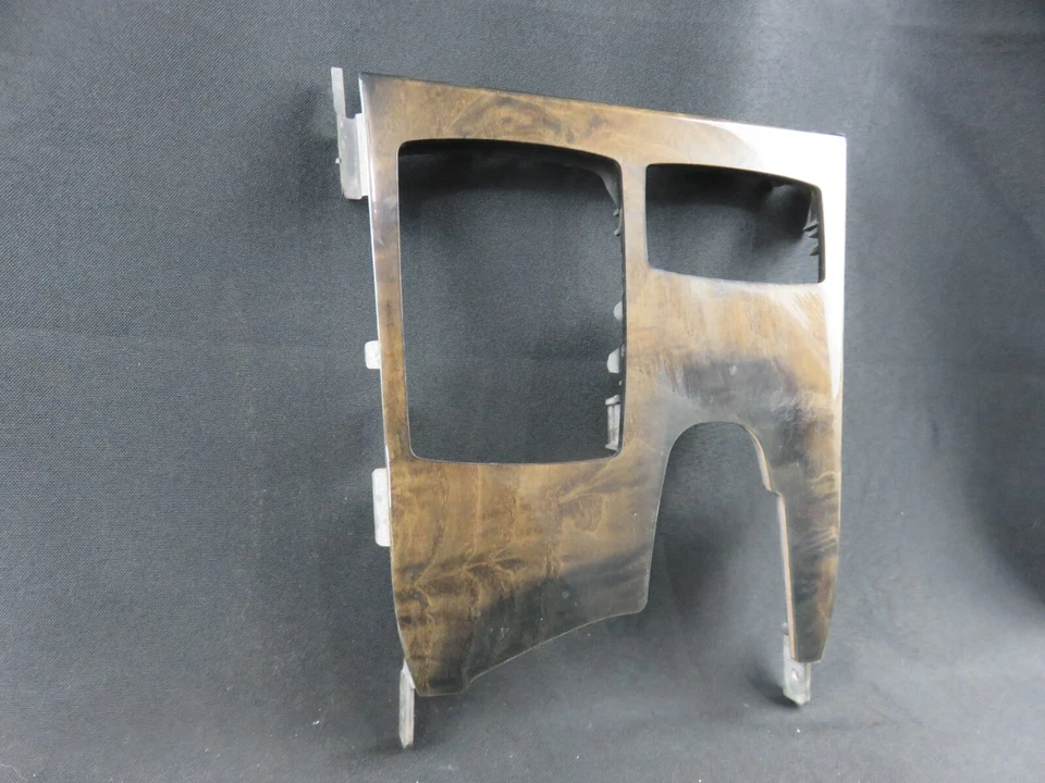 Cubierta de consola central delantera Mercedes Benz SL550 13 20 A2316805036 Foto 2 de 4