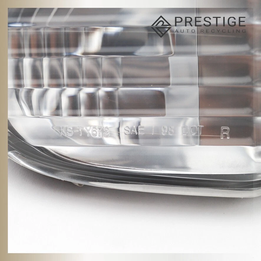 Luz de señal de giro delantera derecha Toyota RAV4 2001-2004 81511-42050 Foto 3 de 4