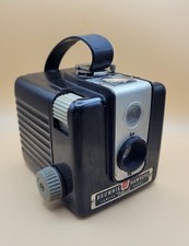 Vintage 1950s Kodak BROWNIE HAWKEYE Flash Camera Model  Retro Camera UNTESTED 