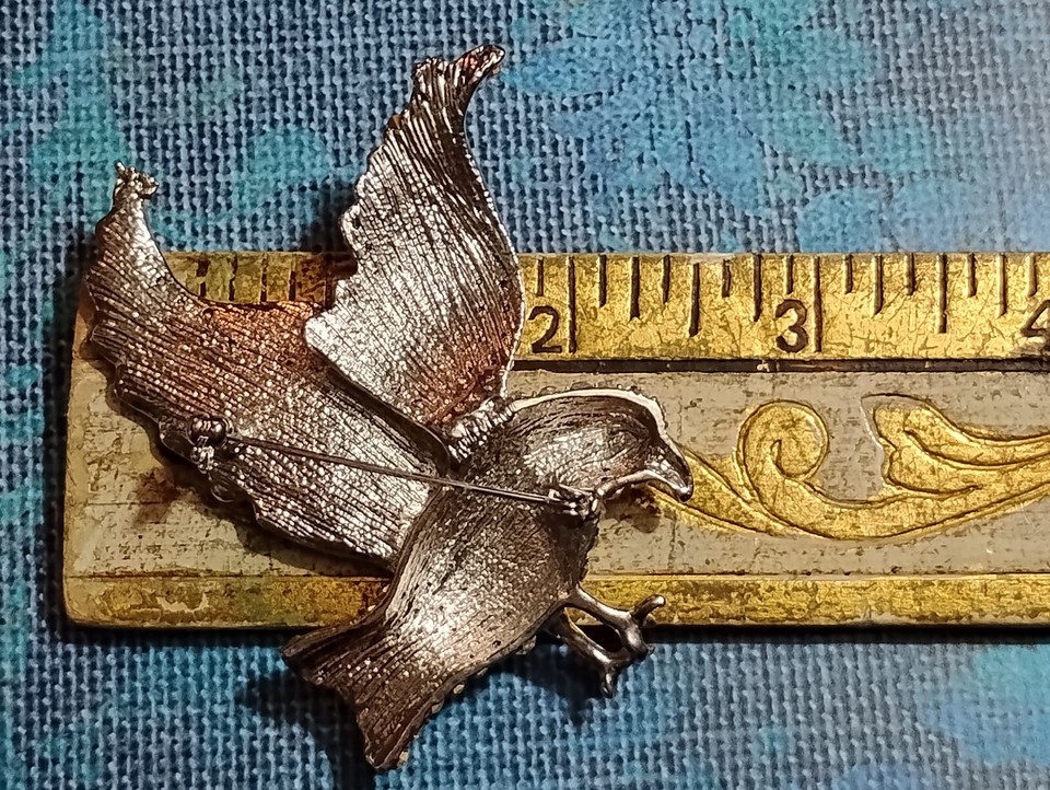 Vintage Eagle Hawk Pave Rhinestone Spread Wings Flying Silver Tone 3