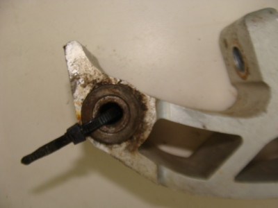 07 2007 SKIDOO 600 HO REV mxz SDI 800 front left spindle knuckle