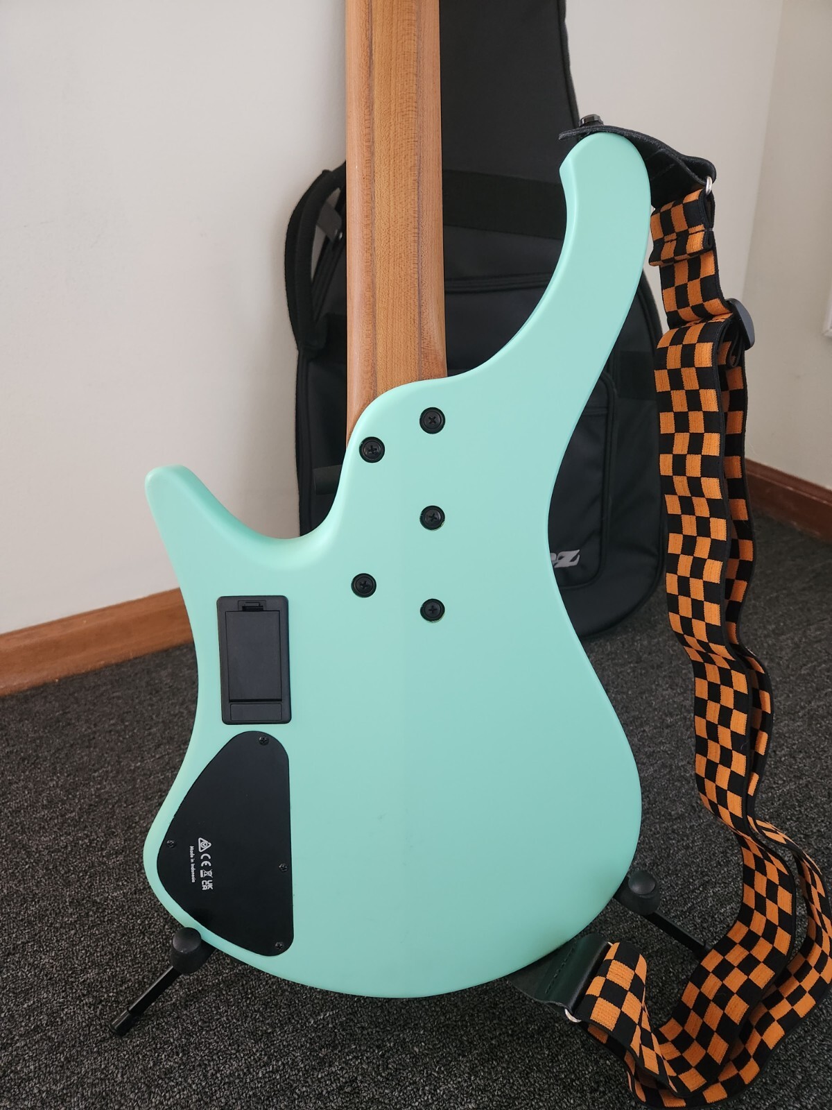 Ibanez EHB1000S 4String Short Scale Headless Electric Bass Guitar eBay