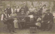 Handorgel Hand Organ Orgue a Main Trommel Gruppenfoto