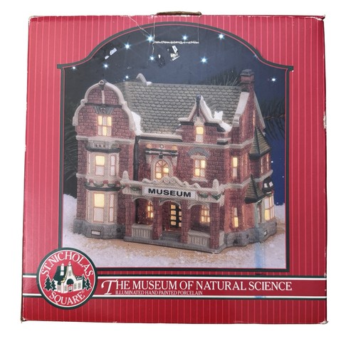 St Nicholas Square Christmas Village Museum of Natural Science Illuminated RARE