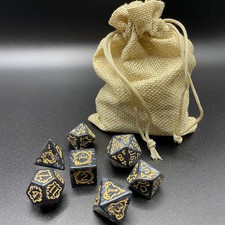 DND W&uuml;rfel Set Schwarz - Acryl, RPG Dungeons & Dragons 7-teiliges D&D W&uuml;rfelset