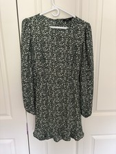 Lulus Blooming Darlin' Green Floral Print Ruffled Mini Dress Size small.