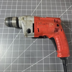 MILWAUKEE Magnum 3/8" Drill Hole Shooter Corded Drill 0233-02 - TESTED WORKING