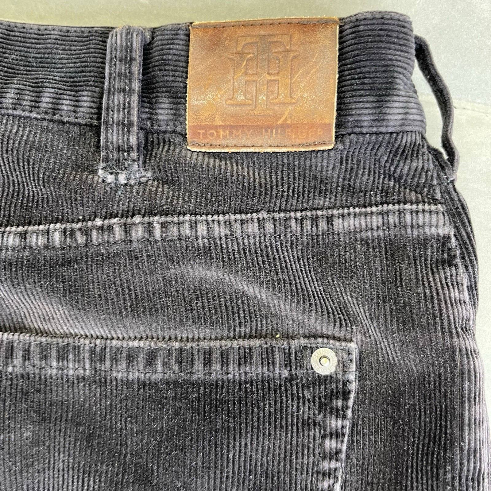 Tommy Hilfiger Pants VTG. Dark Brown Corduroy Men 38x32 thumbnail 7