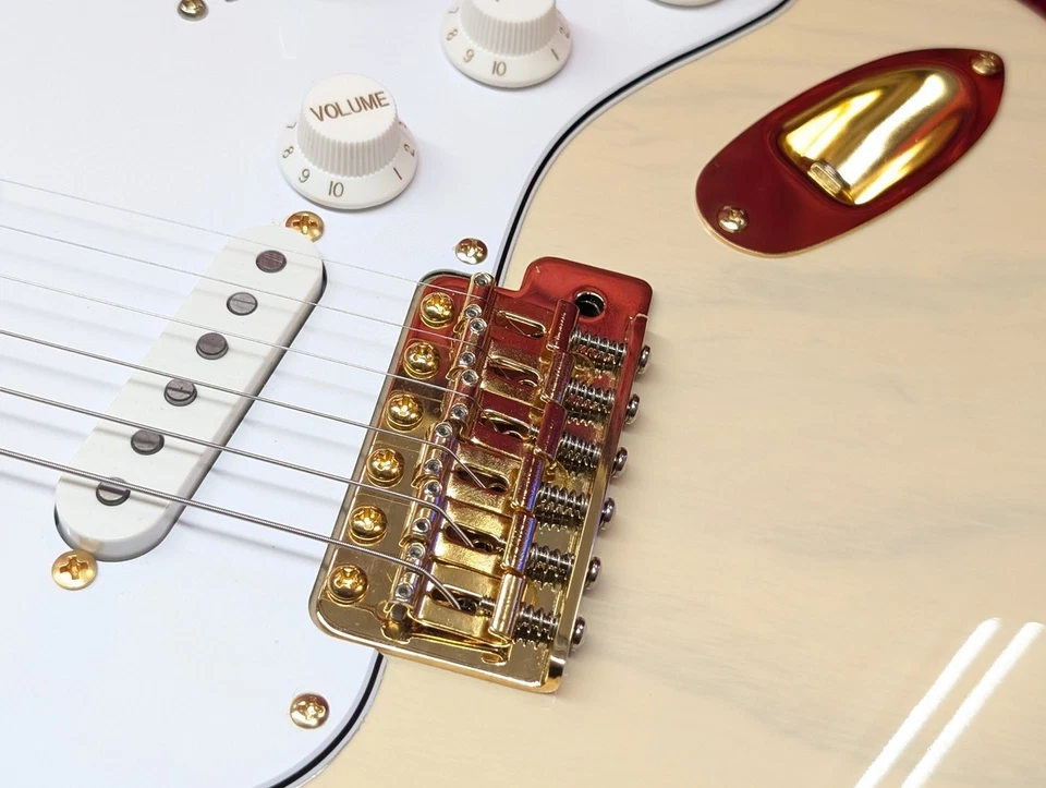 momose MC2-STD/M Blanco Rubio con Estuche Rígido USADO Foto 4 de 4