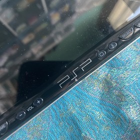 Sony PlayStation Portable Value Pack - Black (PSP-1001K) bundle *please read*