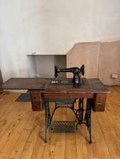 Antique Singer treadle cast iron sewing machine table