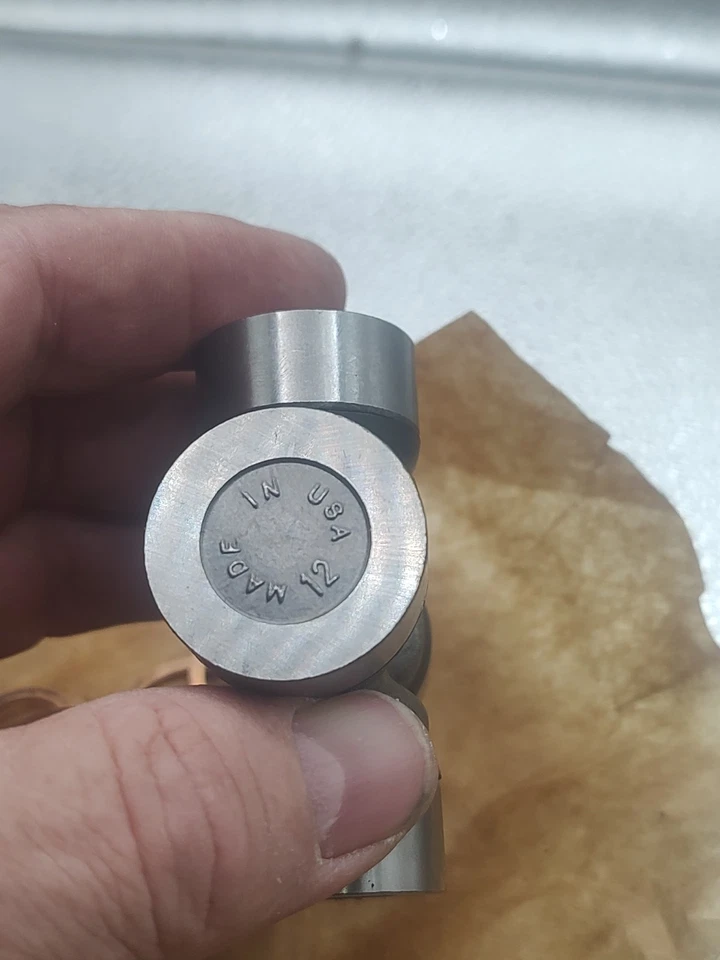 Neapco 200-1400 14 Series Cross And Bearing 1-1/8 Inch X 2-5/8 Inch 14R 2075 NOS Foto 4 de 4