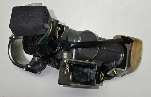 OEM Ignition Lock Saturn Vue 08-10 - Picture 4 of 6