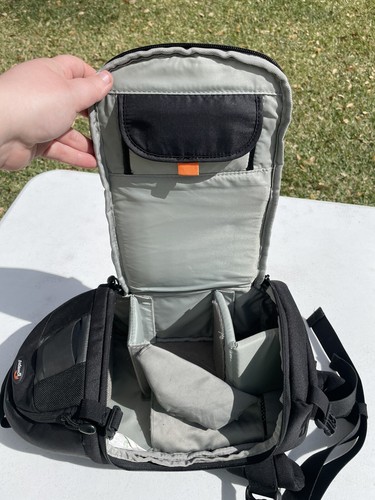 Black Lowepro Slingshot 100 AW Shoulder Sling Camera Bag Backpack Rain Cover - Picture 4 of 12